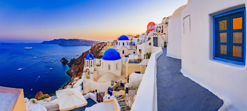 Greece among The 10 Most Beautiful Countries In World
