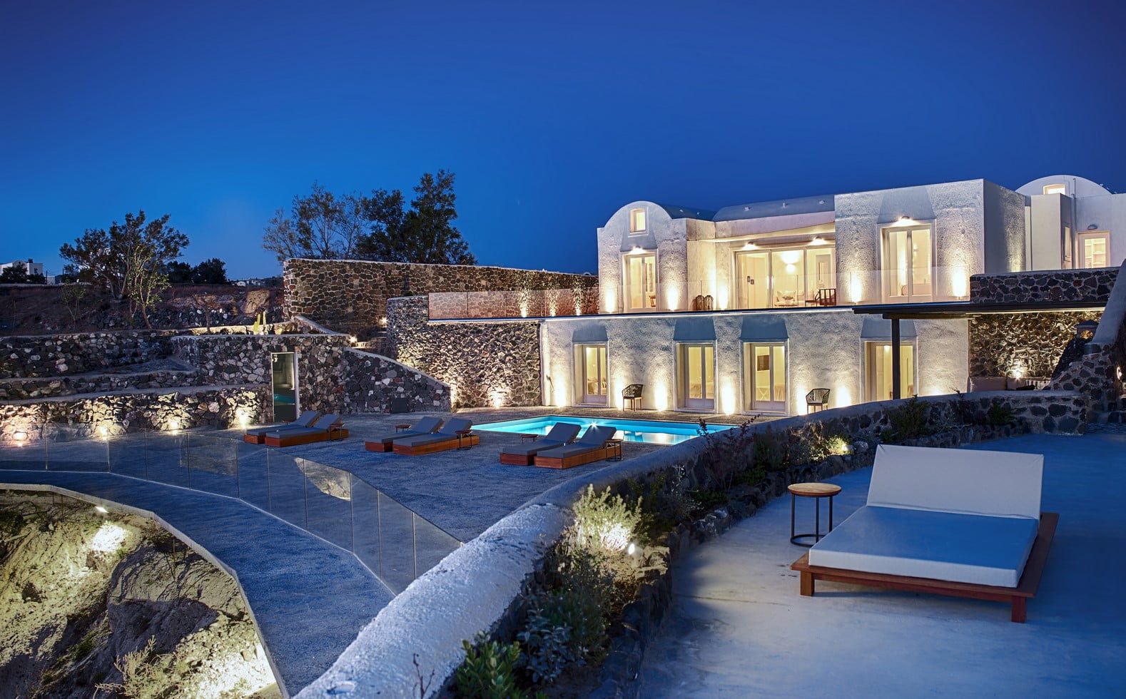 Santorini luxury villas estate genesis