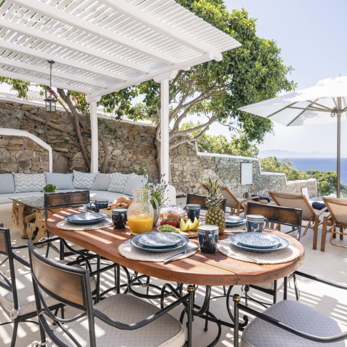 Mykonos affordable villas