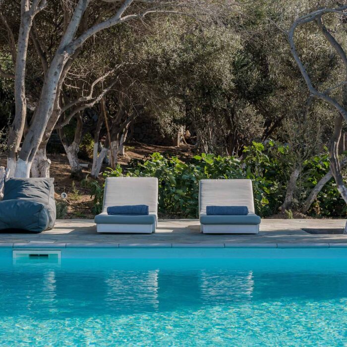 Mykonos Town villa with pool